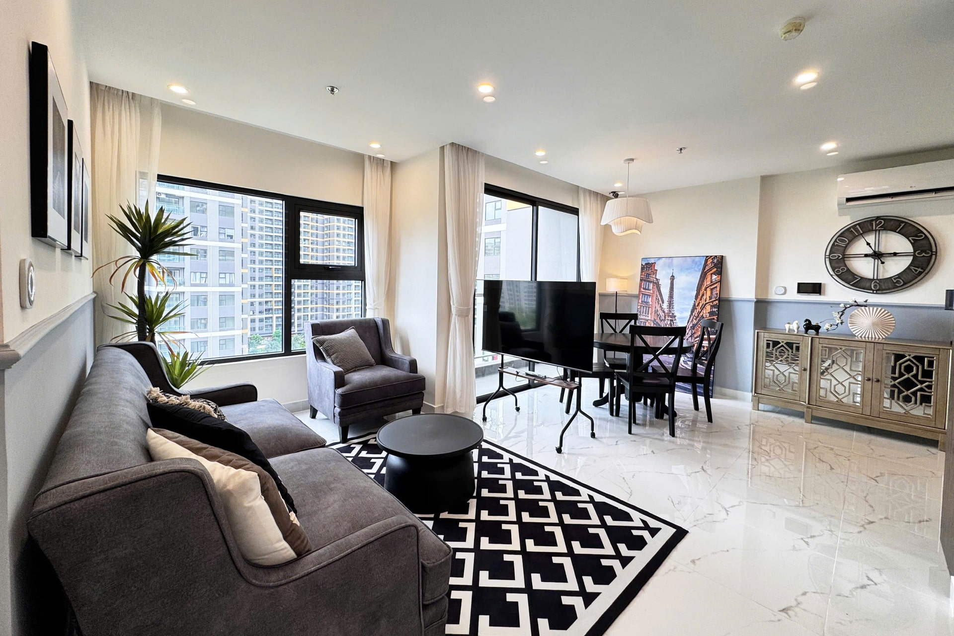 Căn Hộ 2PN+ Full Nội Thất Hướng Đông Bắc Tầng 8 Glory Heights Vinhomes Grand Park