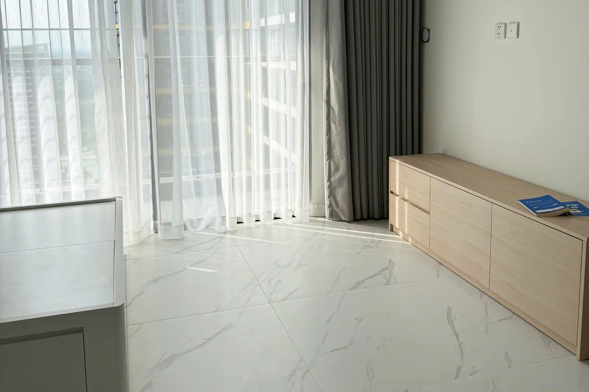 Căn Hộ Studio Full Nội Thất Hướng Tây Bắc Tầng 23 The Beverly Vinhomes Grand Park