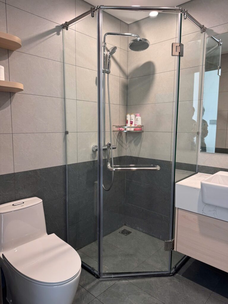 Căn Hộ Studio Full Nội Thất Hướng Tây Bắc The Beverly Vinhomes Grand Park