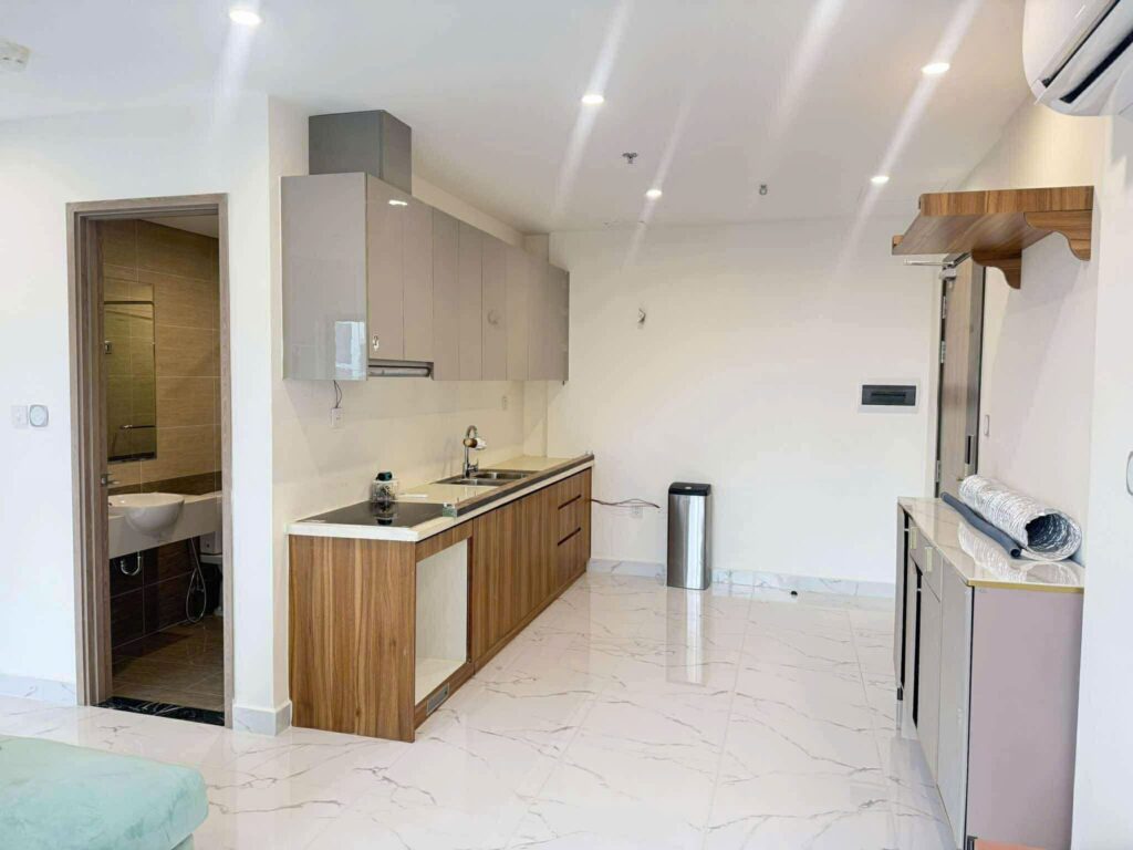 2PN+ full nội thất hướng Tây Bắc Beverly Solari Vinhomes Grand Park