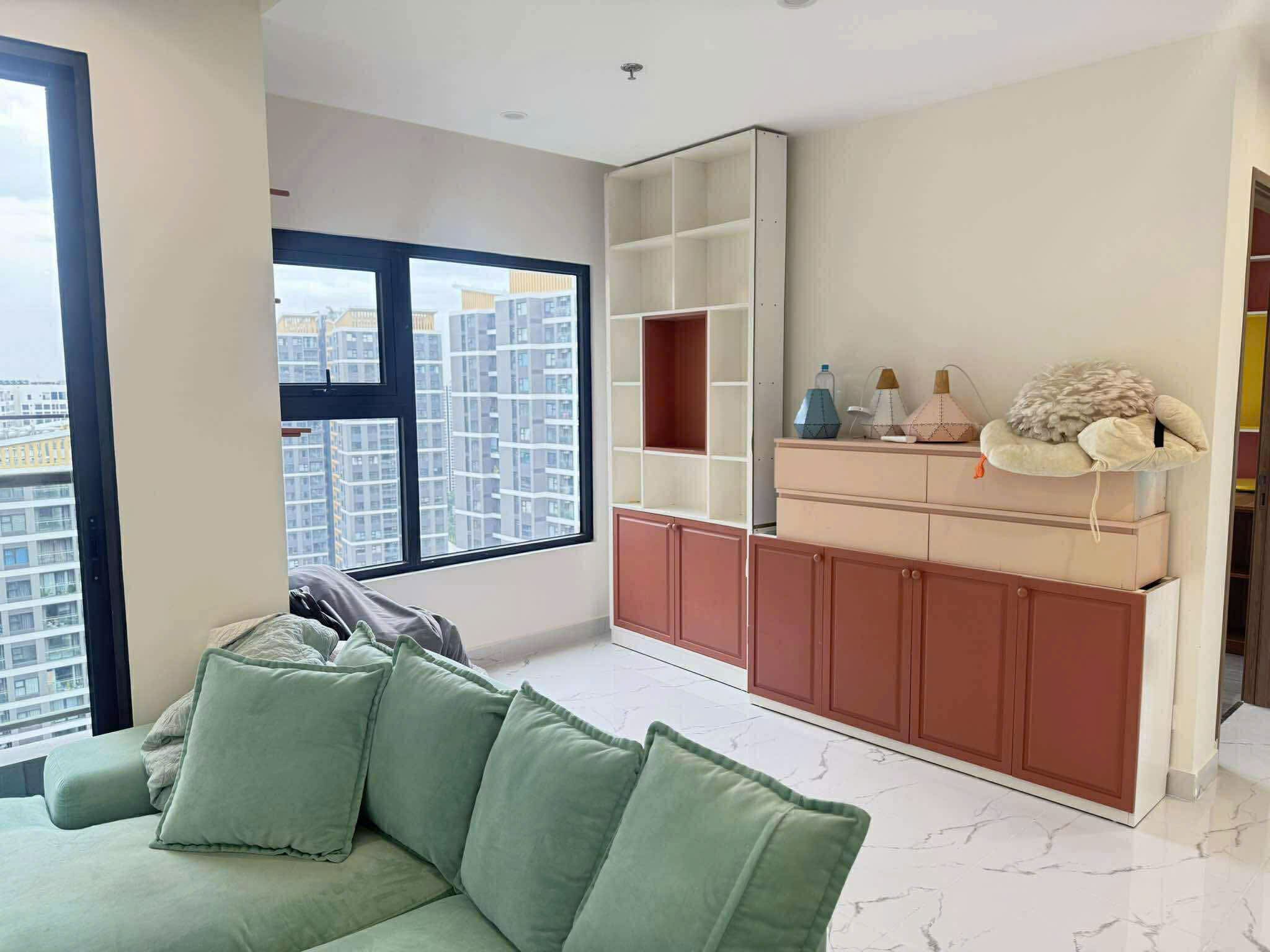 Căn hộ 2PN+ full nội thất tầng 36 Beverly Solari Vinhomes Grand Park